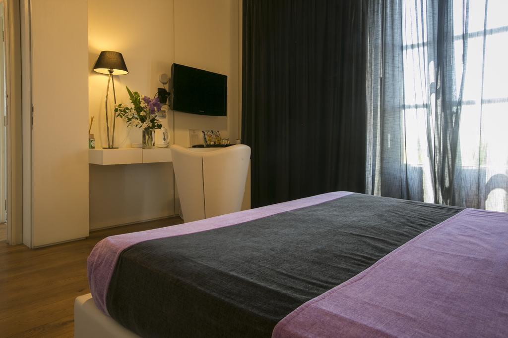 Fonte Alla Lepre Riparbella Extérieur photo