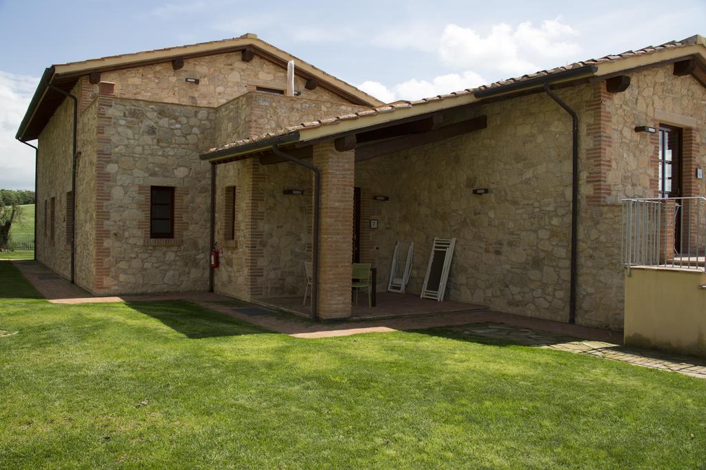 Fonte Alla Lepre Riparbella Extérieur photo